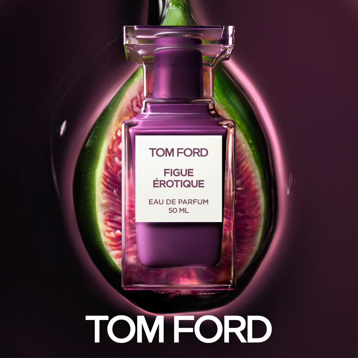 Šis Tom Ford Figue Érotique aromatas yra 50 ml talpos, supakuotas į skaidrų stiklinį buteliuką su purpuriniu dangteliu ir etiketę, o fono spalva tamsiai violetinė.