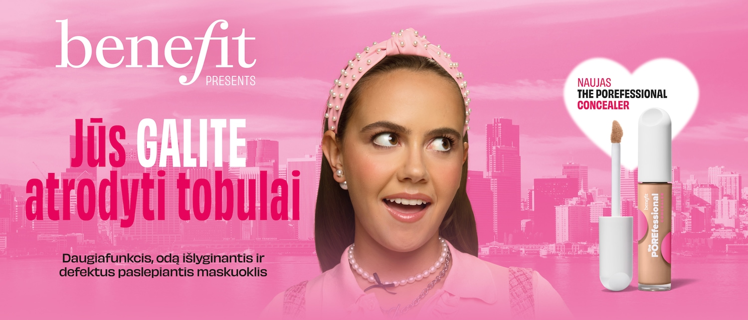 „Benefit Presents“ reklaminis skydelis su užrašu „Jūs galite atrodyti tobulai“ ir „Daugiafunkcis, odą išlyginantis ir defektus paslepiantis maskuoklis“.