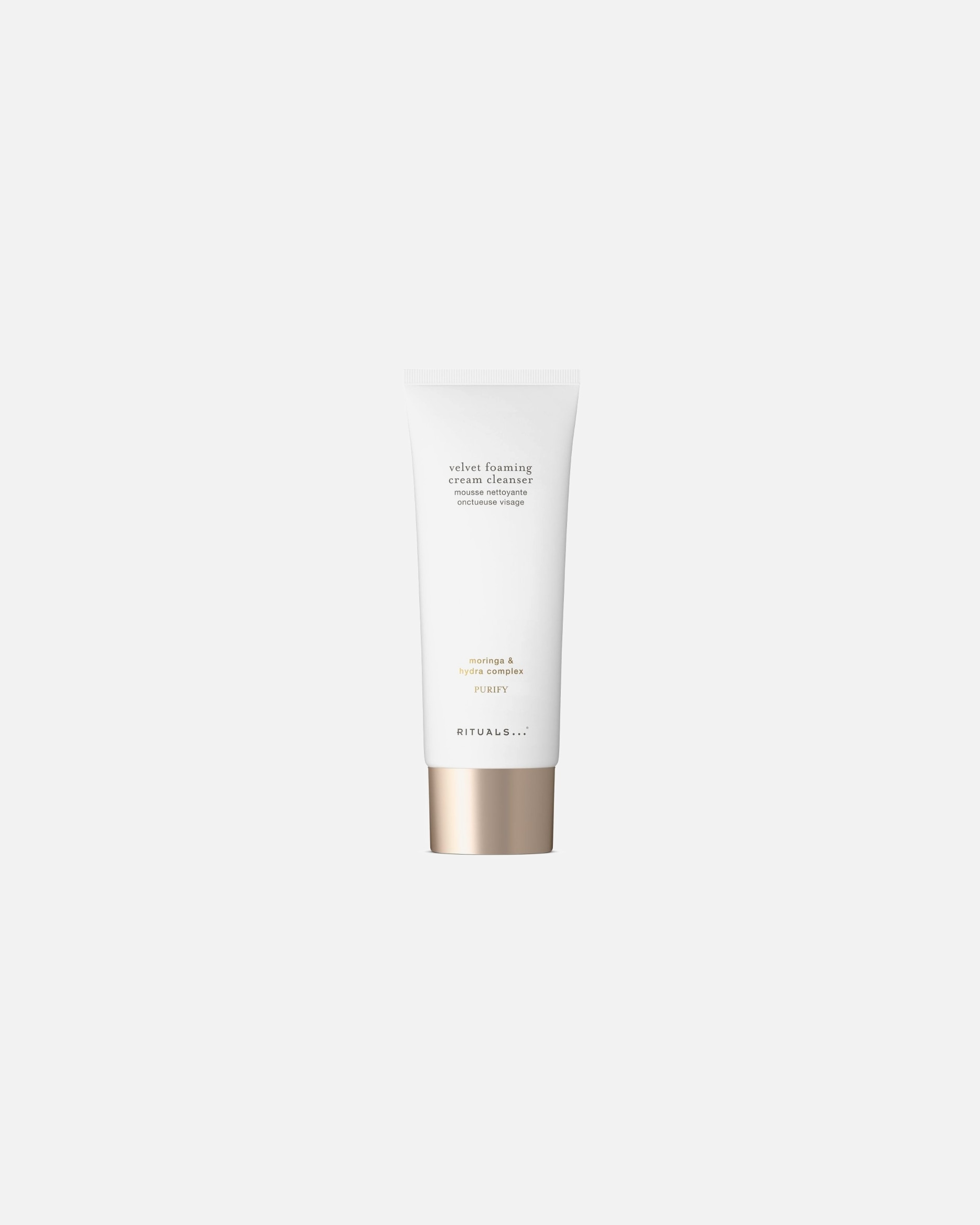 Valomasis veido kremas MoterimsRitualsThe Ritual of NamasteFOAMING CREAM CLEANSER125 ml