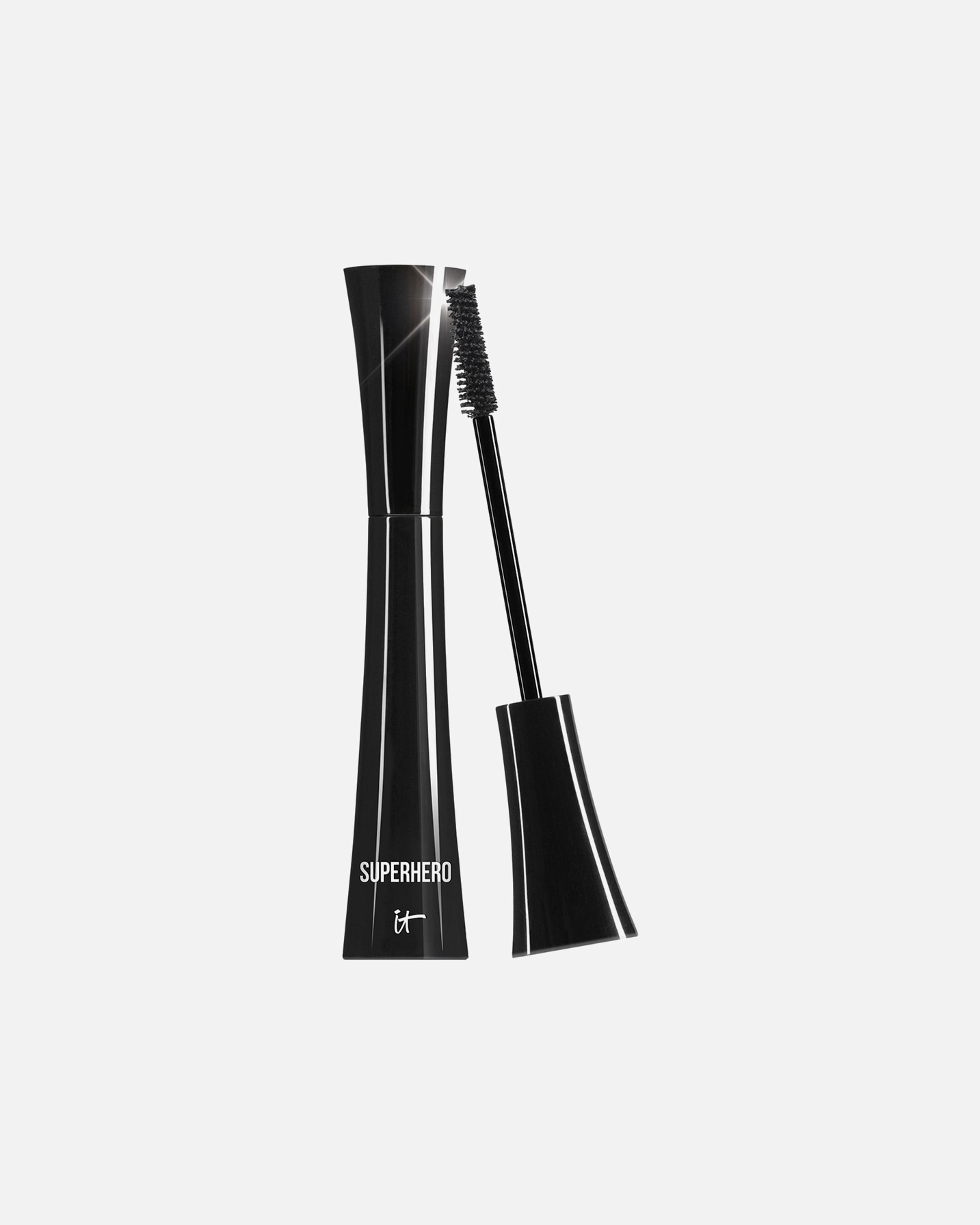 Blakstienų tušas UnisexIT CosmeticsSUPERHERO™VolumenBlack